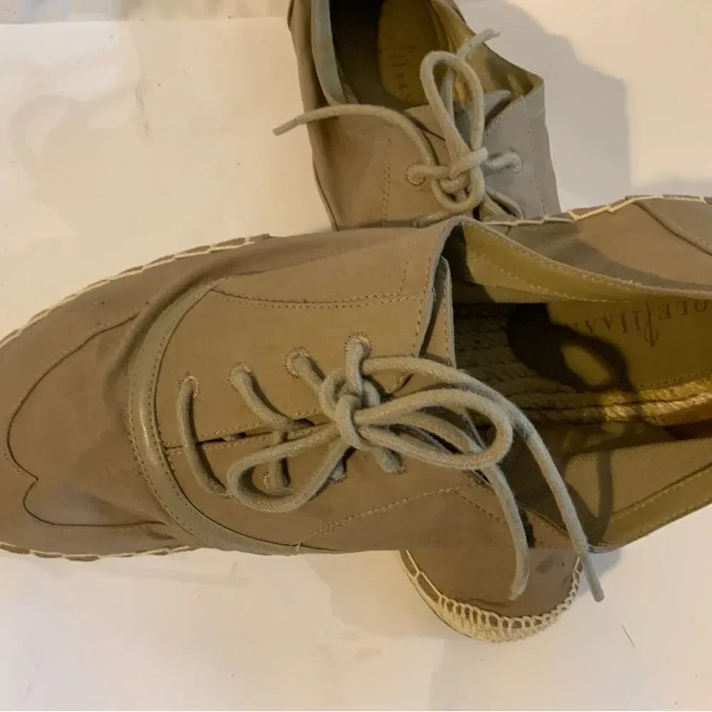 Nice cloth shoes by Cole Haan in size 8.5B lace up